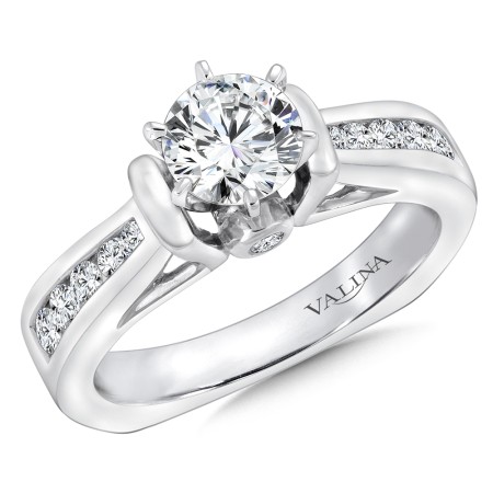 14K White Gold Diamond Engagement Ring With Side Diamonds | R9067W | Valina