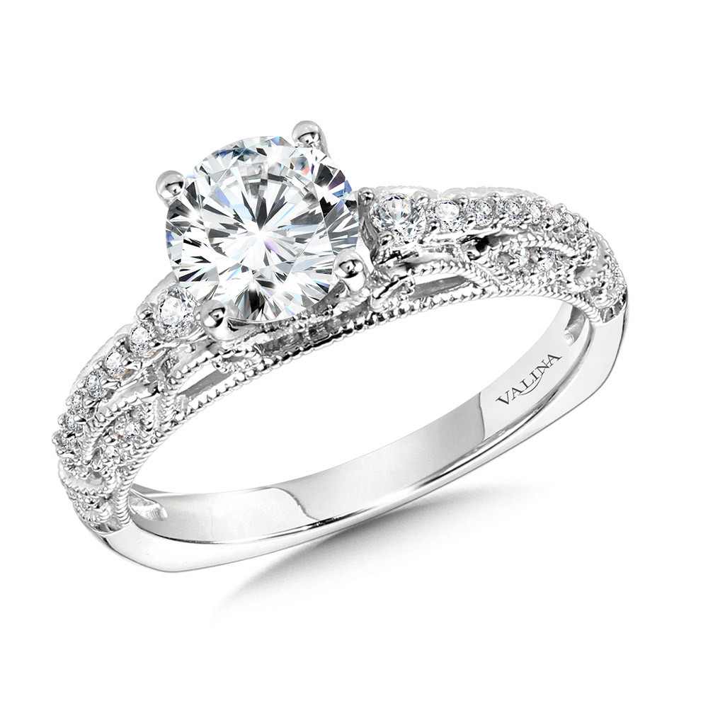Graduating Diamond Engagement Ring ...